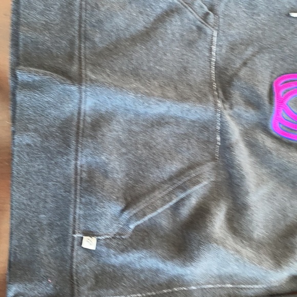 TNA hoodie.  Excellent used condition. - Picture 5 of 6